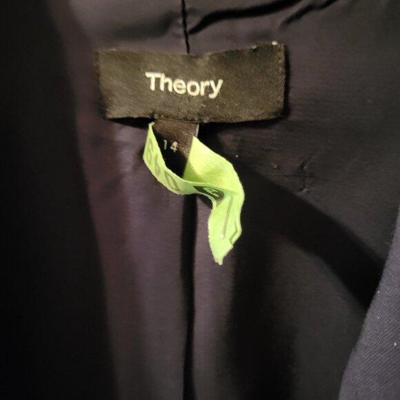 Theory Women's Wool Suit - Blazer & Pants. Navy Blue - Picture 14 of 14